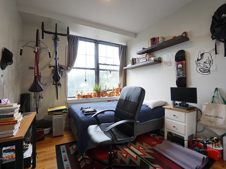 344 Starr St #3R — Photo 18