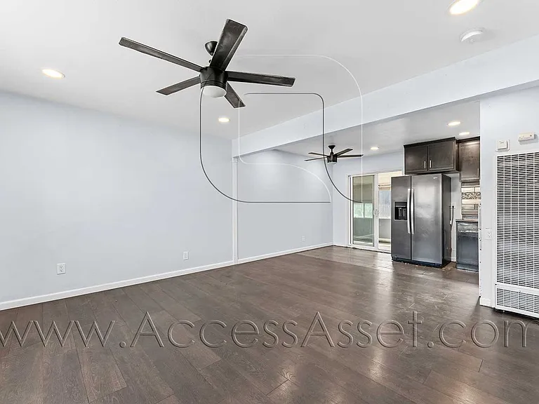 (*) Davis 402 — Photo 6