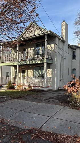 112-114 Harnden Ave #2 Photo 1