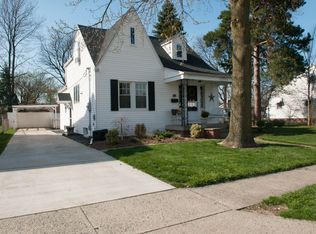 106 N Masters Ct, Maumee, OH 43537