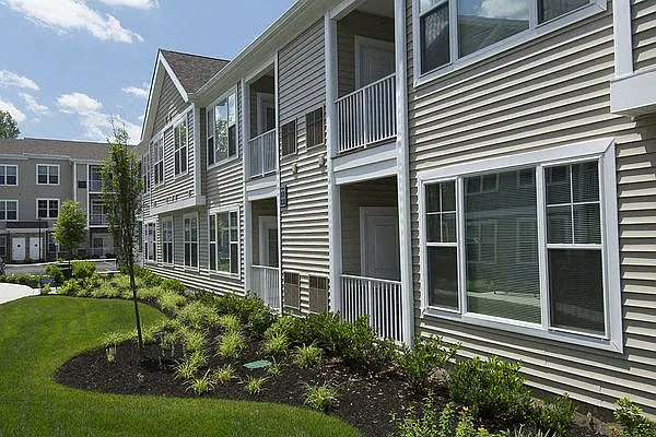 Woodmont Knolls — Photo 7