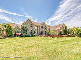 14 White House Way, Monroe Township, NJ 08831