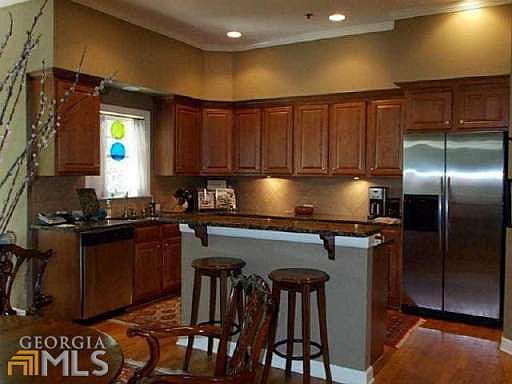 3rd image of 587 Vinings Estates Dr SE