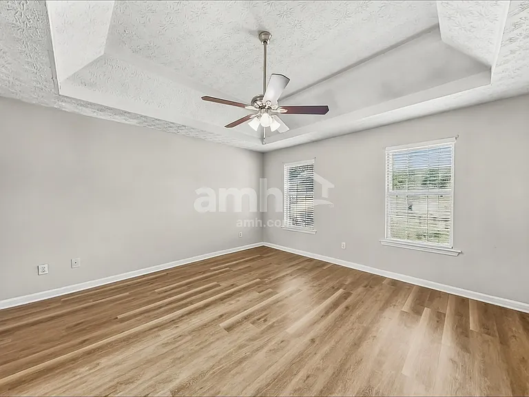 170 Labrea Blvd — Photo 10