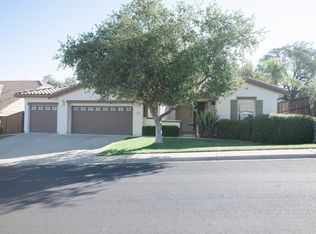 704 Grandview Dr, Auburn, CA 95603