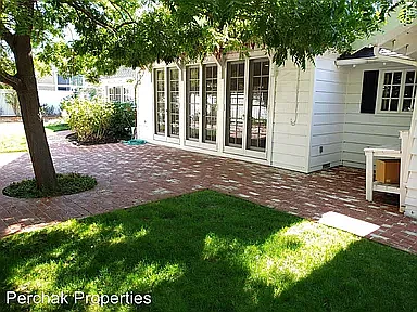 3 bed, 1871 sqft, $5,000 — Photo 3