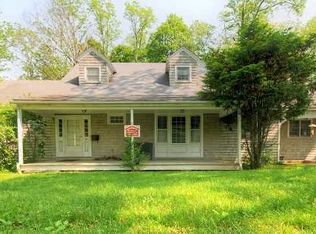 48 Locust Grove Rd, Rhinebeck, NY 12572