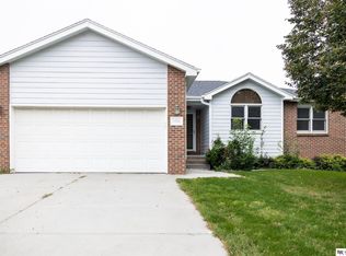 3234 Watercress Ln, Lincoln, NE 68504