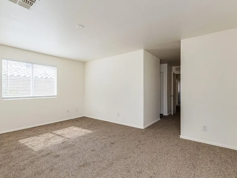 10018 W Winslow Ave — Photo 19