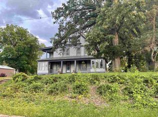 307 W Center St, South Wayne, WI 53587