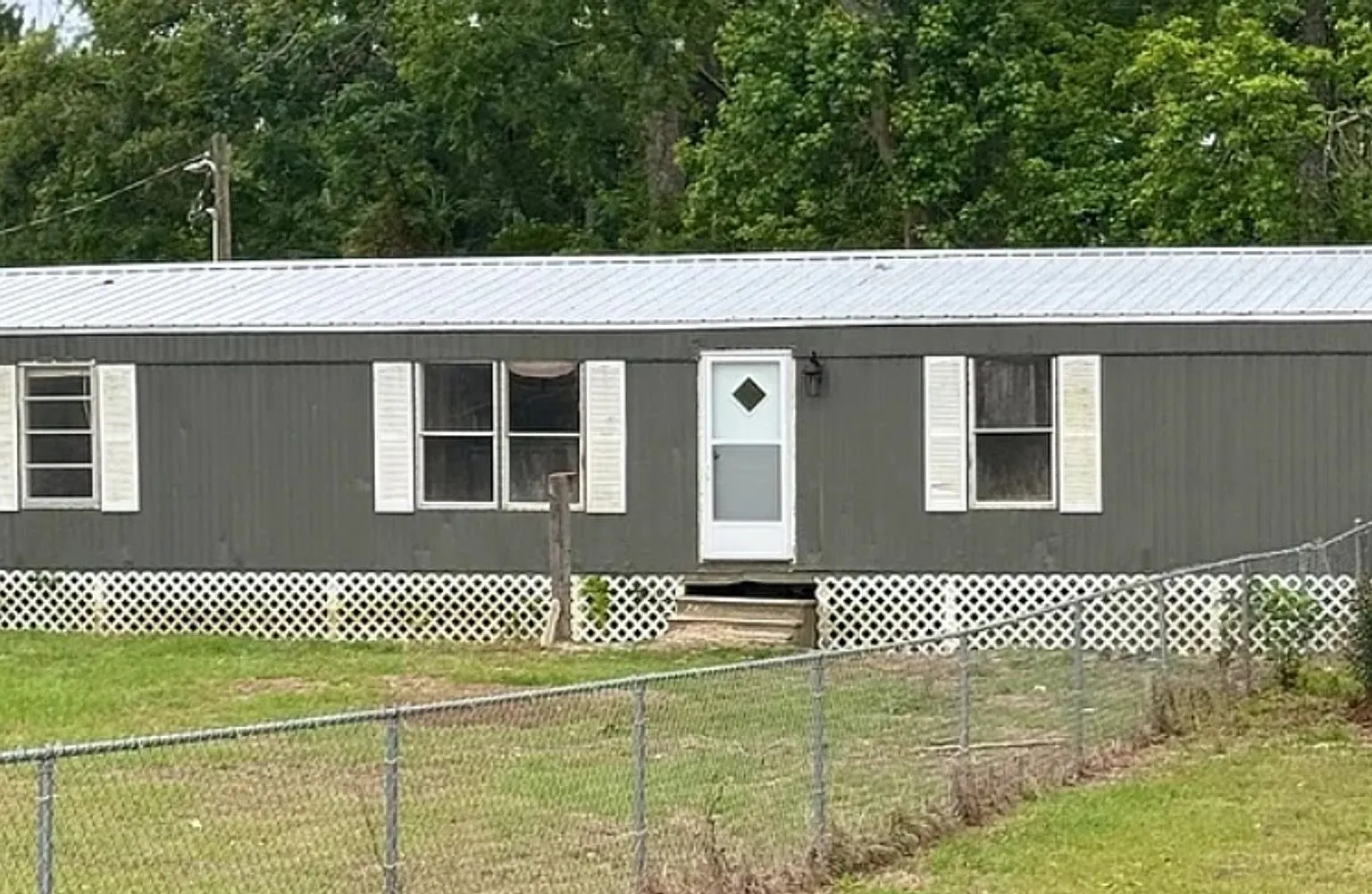 3 Bed 2 Bath MH - Under Renovations — Photo 1
