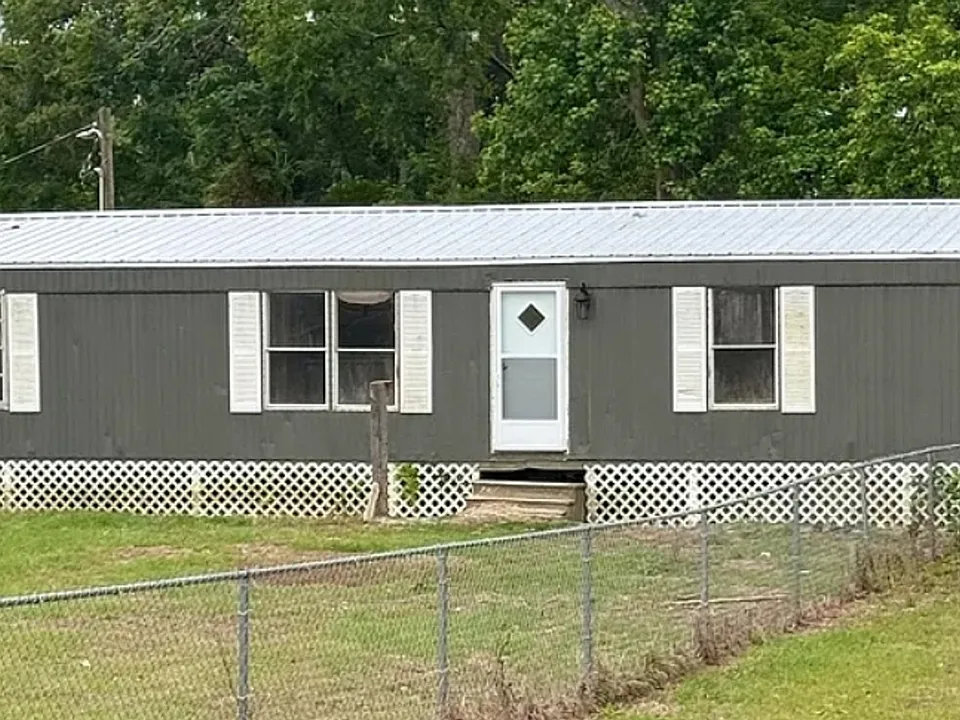 903 Sam Beasley Rd