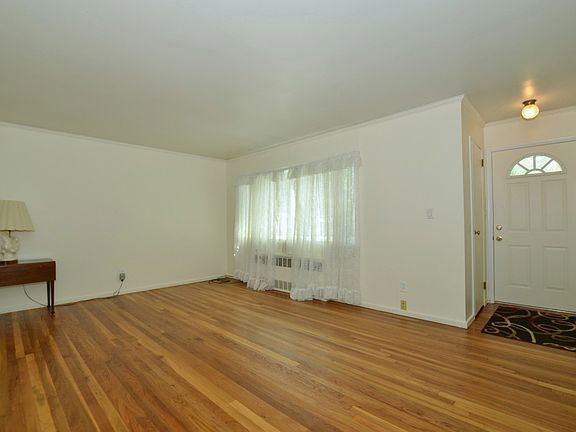 Refinished hardwod floors