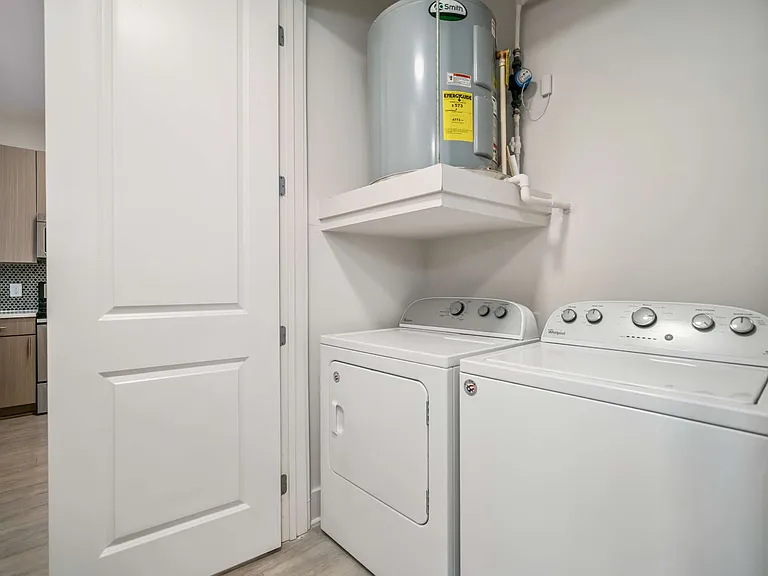 Arlo Decatur Apartments — Photo 30