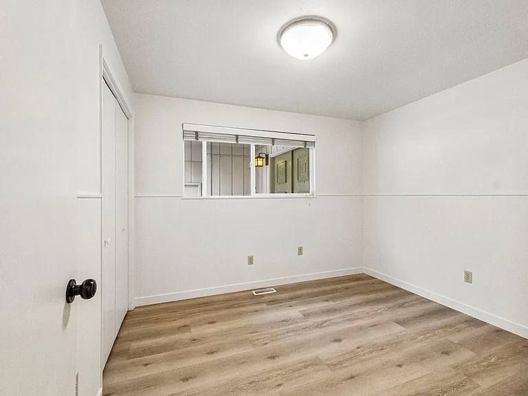 8615 236th St SW — Photo 26