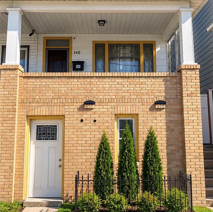 1st image of 140 W Abbott St