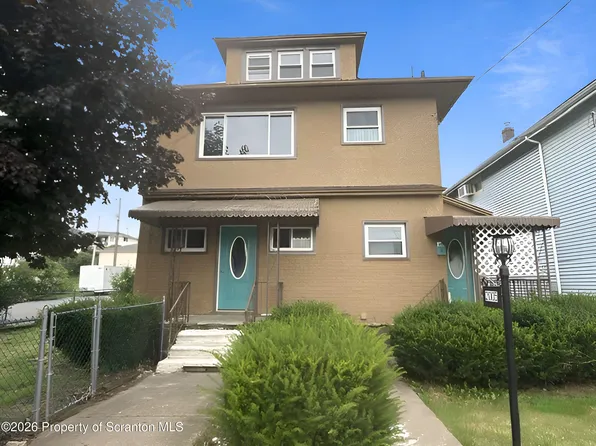 2005 Farr St, Scranton, PA 18504