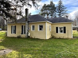 6220 Trinklein Rd, Saginaw, MI 48609