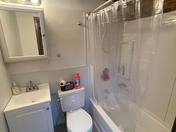 3rd image of 520 Columbus Ave APT 8