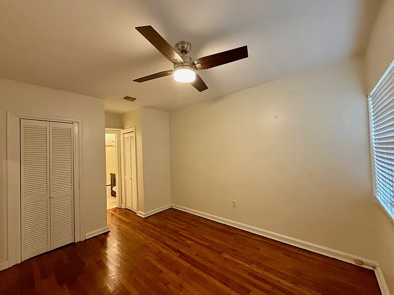 231 S Palmway #4 — Photo 6