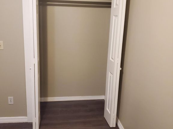 5th image of 836 Symonds Ave #A
