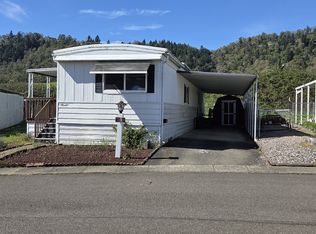 512 Shadow Ranch Ln, Roseburg, OR 97470