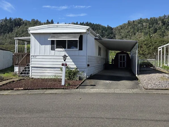 512 Shadow Ranch Ln, Roseburg, OR 97470