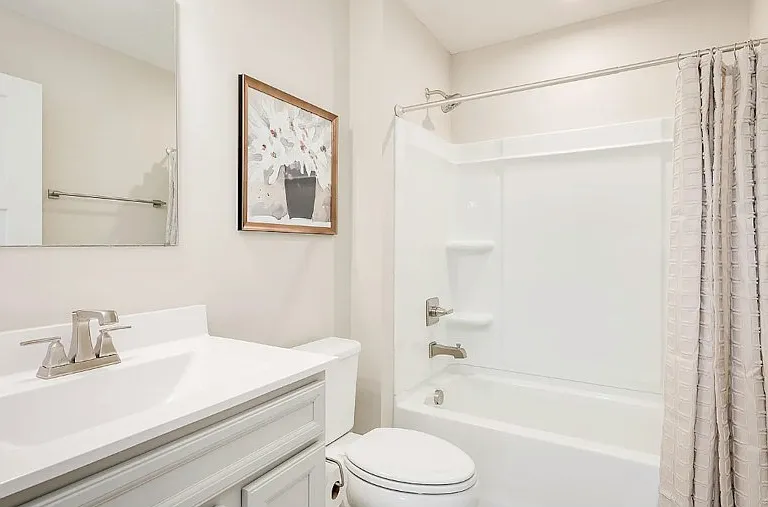 Roommates Bath