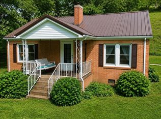 2039 Blackburn Hollow Rd, Cornersville, TN 37047