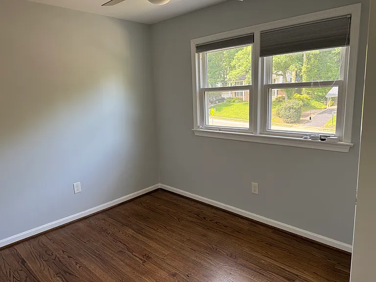6603 Huntsman Blvd — Photo 37