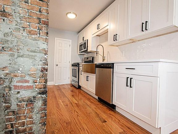 2nd image of 7 Marion Pl