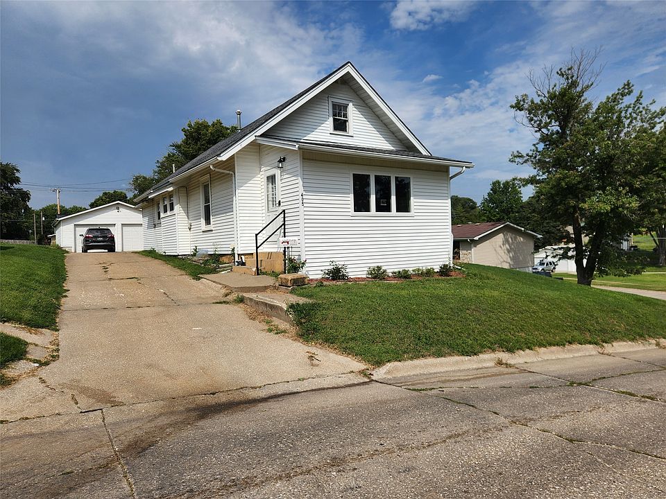 1st image of 405 E Jefferson St