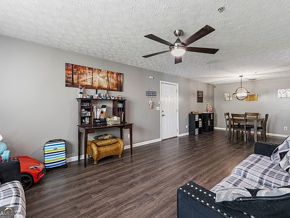 5th image of 6203 Fairington Ridge Cir