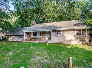11 Collier Ln, Morganville, NJ 07751