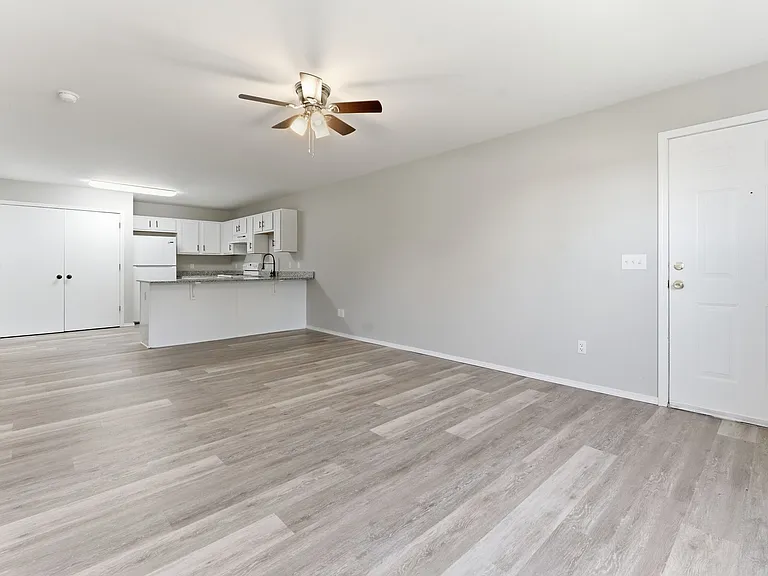 Berryfield Apartments — Photo 7