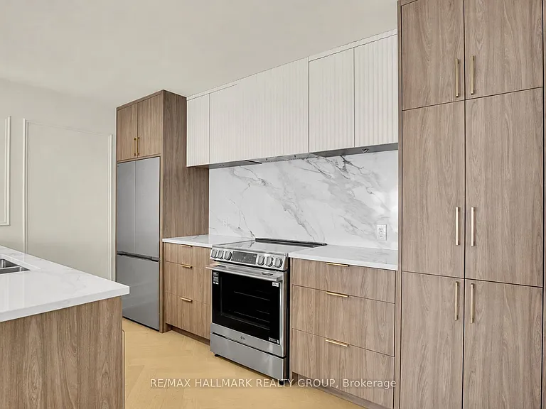 13 Ella St #3 — Photo 15