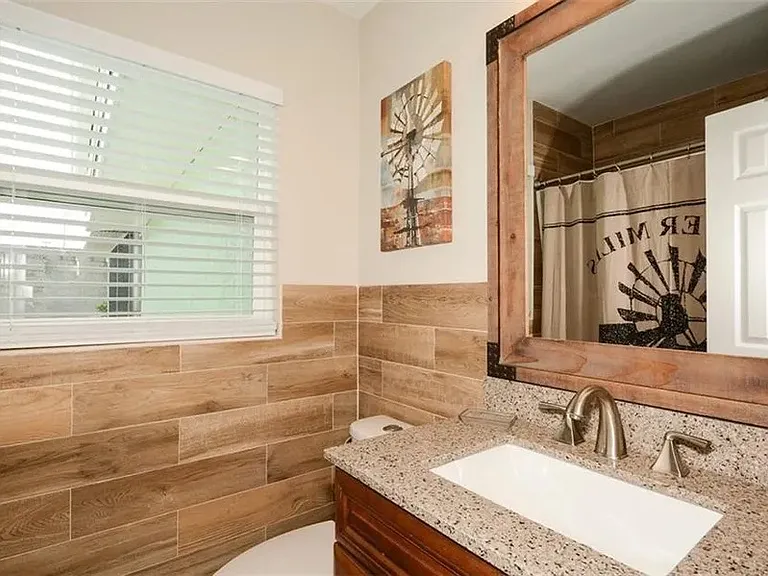 5909 Albert Pl — Photo 15