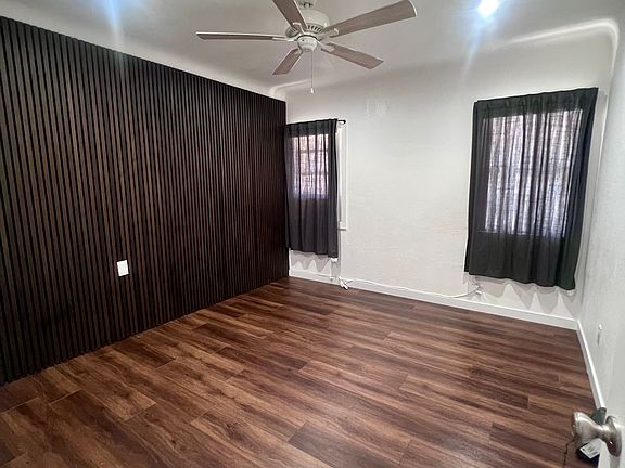 3rd image of 1742 W 83rd St APT 1