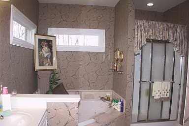 3rd image of 3986 Carmela Ct W