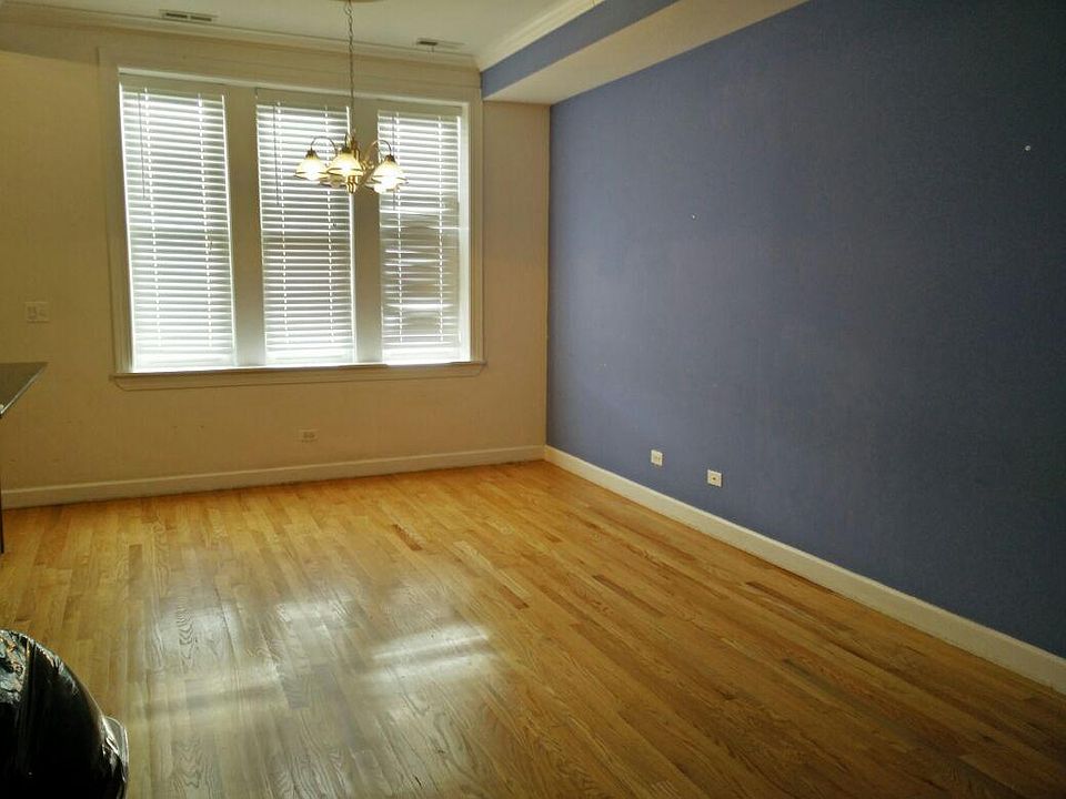 1st image of 540 W Belmont Ave #2