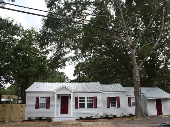 809 S Pearson Rd, Pearl, MS 39208