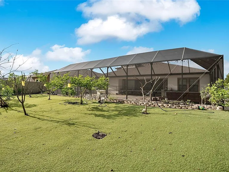 21914 Butterfly Kiss Dr — Photo 39