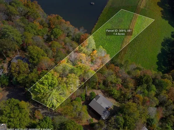 81 Lillie Dr, Ellijay, GA 30540