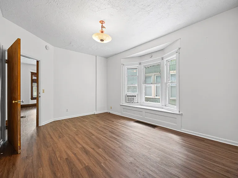 10 Bly St #1 — Photo 13