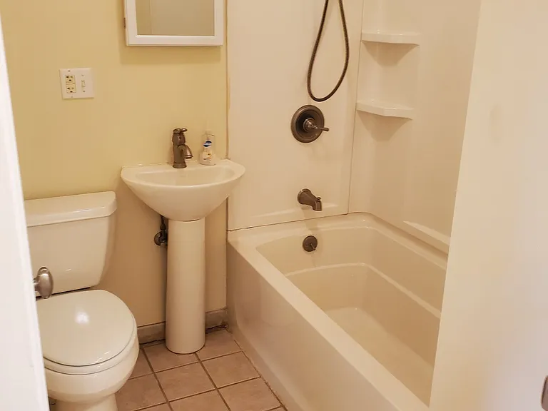 1222 Field Rd — Photo 15