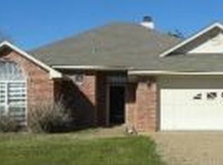 111 Red Oak Rd, Mc Gregor, TX 76657