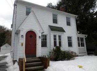 122 Augur St, Hamden, CT 06517