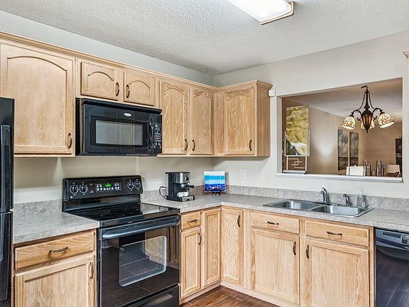 5th image of 337 Spoonbill Ln