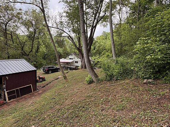 5th image of 130 Pleasant Ridge Rd