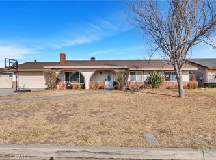 41420 Dixon Dr, Hemet, CA 92544